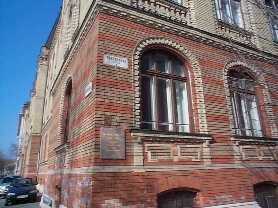 Detail pamätnej dosky