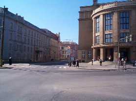 Zväčšiť