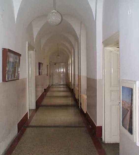 Zväčšiť chodbu